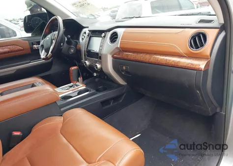 2019 Toyota Tundra 1794 5.7L V8 из США, поврежденный, VIN 5TFAY5F10KX846391